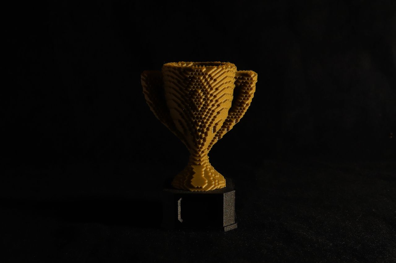Strukturierte Minecraft Pokal 15 cm
