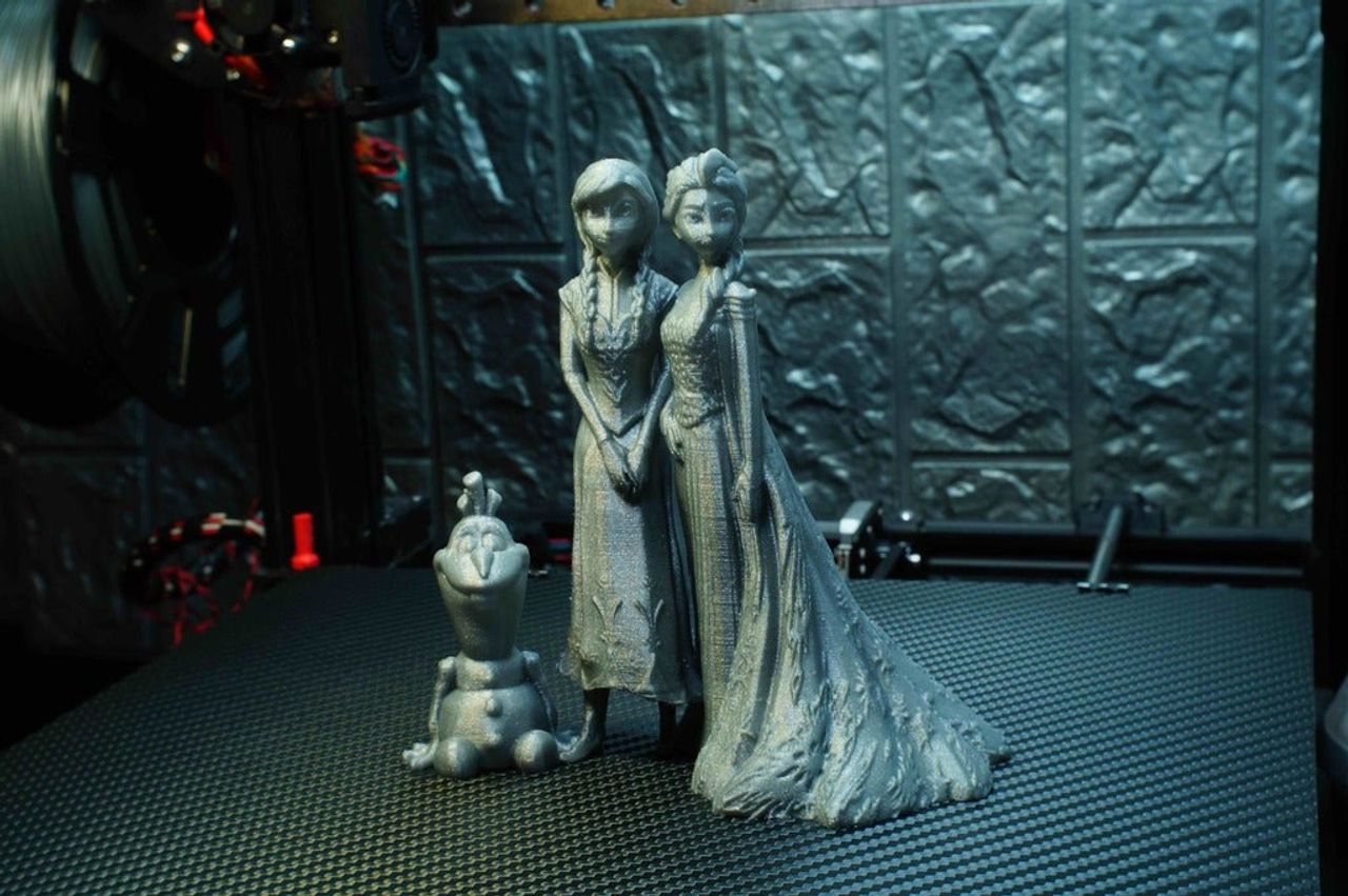 Frozen Olaf with Anna and Elsa Figure 15 cm