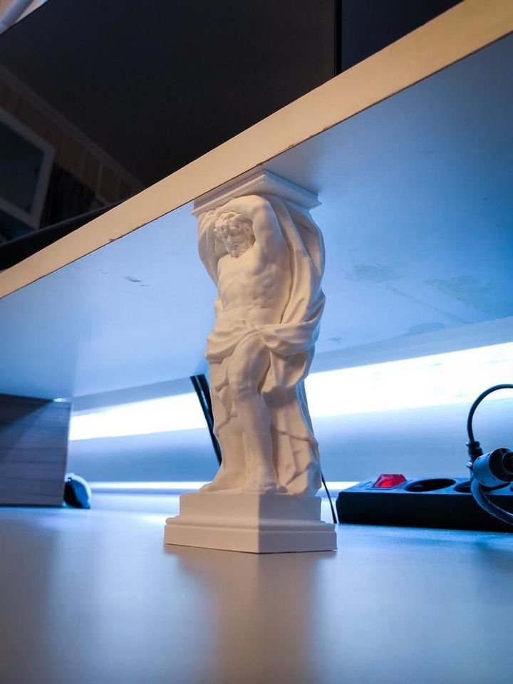 Atlas'ın Gücü Atlas Destek Dekoru 20 cm