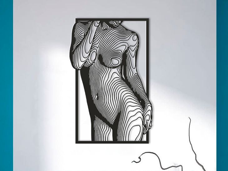 Decoración de Pared Ondulada con Diseño de Mujer 30 cm