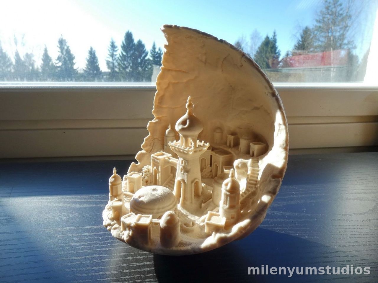 Harika Dekoratif Ay Şehri 15 cm