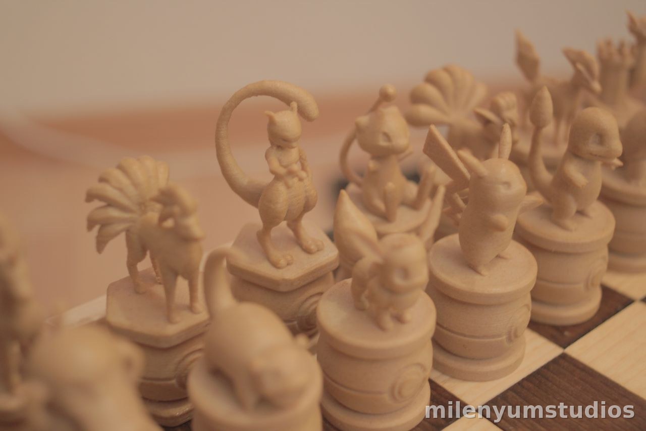 Juego de Piezas de Ajedrez con Estructura Modificada 6 cm